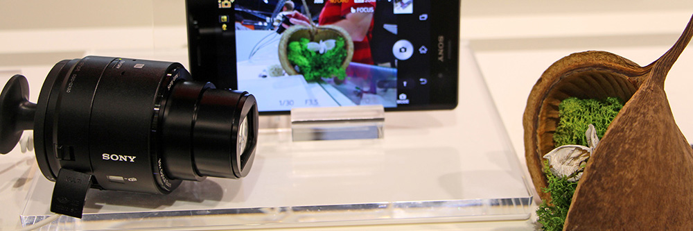 Sony's neuste QX30 , Foto: Oliver Wegen